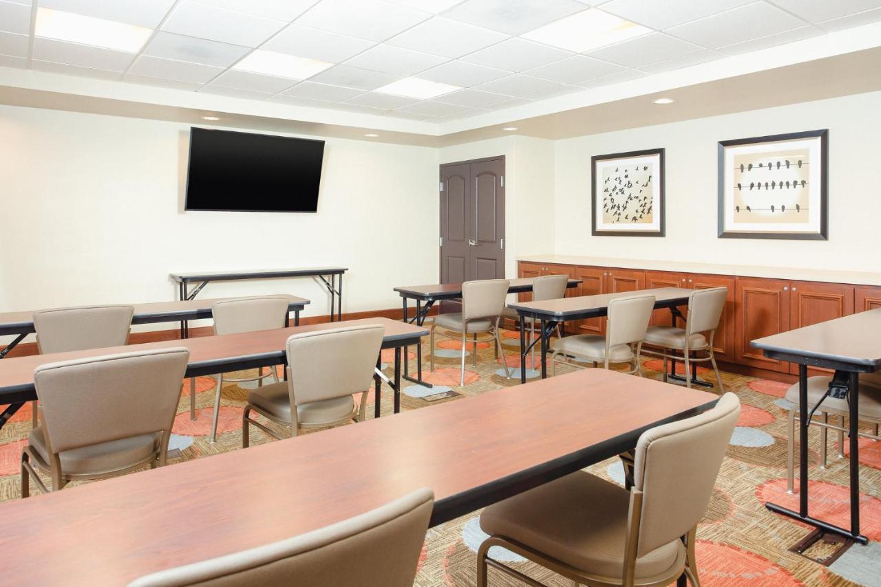 Staybridge By Ihg 3*