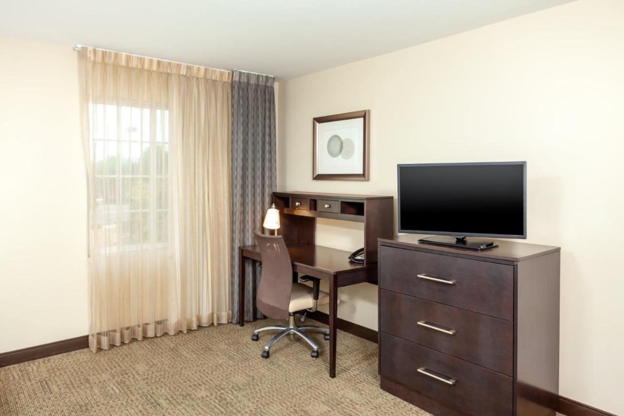 Staybridge By Ihg Hotel