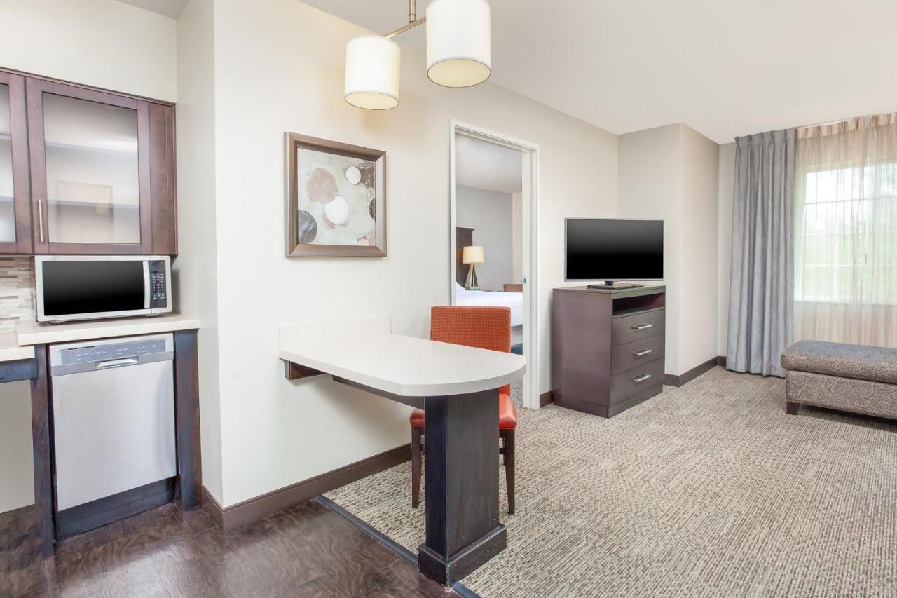Staybridge By Ihg Hotel 3*
